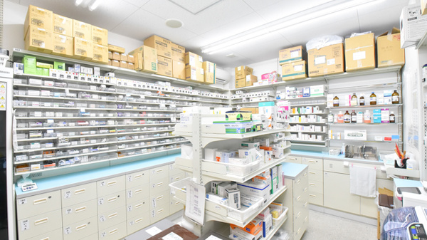 調剤薬局ツルハドラッグ大和町4丁目店の調剤室