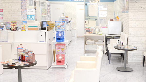 薬局日本メディカルシステム 巣鴨店の受付/カウンター