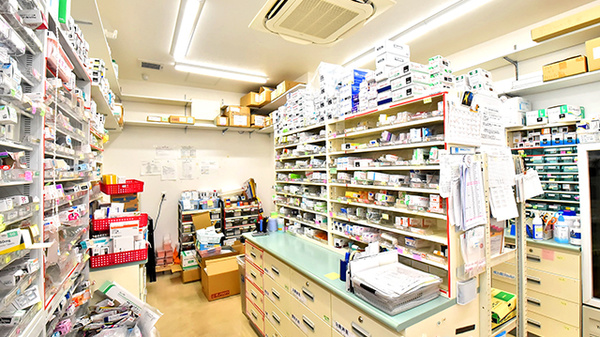 ファーマライズ薬局　浦安中央店の調剤室
