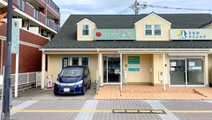 トマト薬局 高座渋谷店の外観