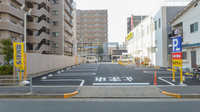 スギ薬局 喜連店の駐車場