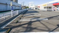 調剤薬局ツルハドラッグ小田部店の駐車場