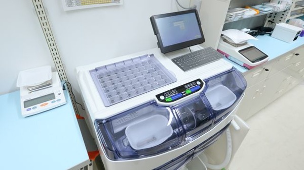 調剤薬局ツルハドラッグ会津本町店の調剤器具