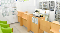 薬局スーパードラッグキリン田辺東山店の受付/カウンター