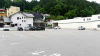 V･drug　高山東薬局の駐車場