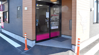 あるぷす薬局竜洋店の入口