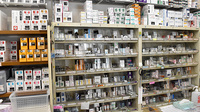 大信薬局東松山店の薬棚
