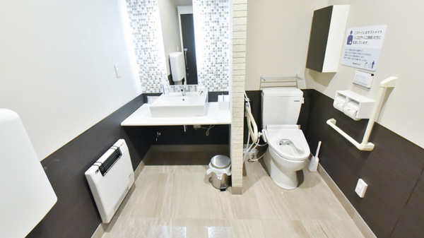 調剤薬局ツルハドラッグ置賜病院前店のお手洗い