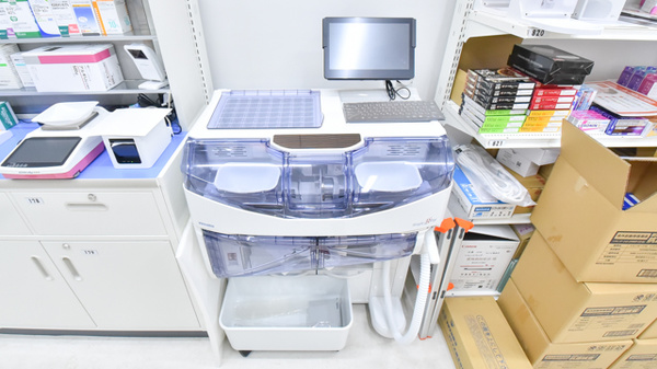 調剤薬局ツルハドラッグ置賜病院前店の調剤器具