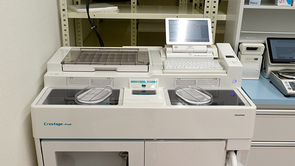 ドラッグセイムス羽根薬局の調剤器具