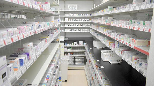 ユタカ薬局　フレスポ福知山の調剤室