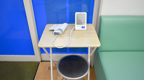タカサキ薬局遠賀店の血圧計