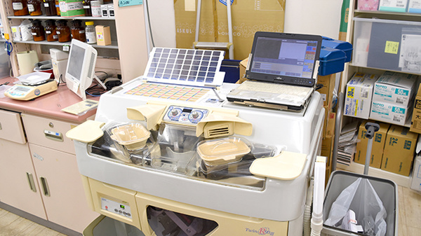 たんぽぽ薬局　神田町店の調剤器具