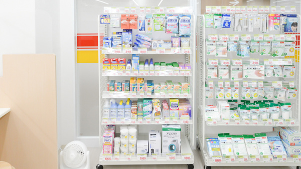 スギ薬局 和光市駅前店の雑貨品