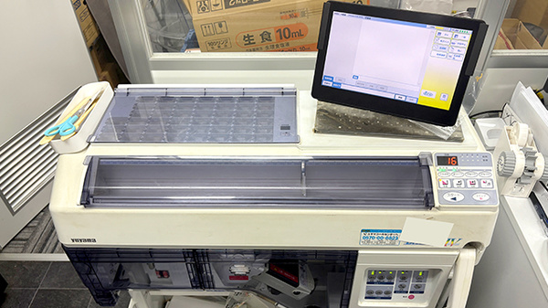 メディプレイス365訪問薬局の調剤器具