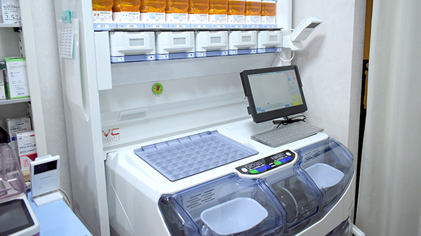 お通り薬局の調剤器具