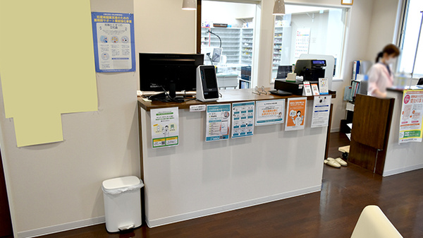 スギひかり薬局　秋吉店の受付/カウンター