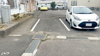 かすみ薬局の駐車場