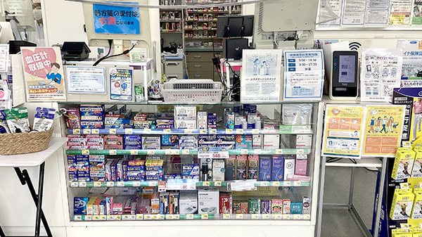 薬局トモズ小手指店の受付/カウンター