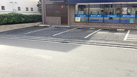 薬局トモズ小手指店の駐車場