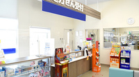 マルエ薬局　東吾妻原町南店の受付/カウンター