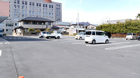 マルエ薬局　東吾妻原町南店の駐車場