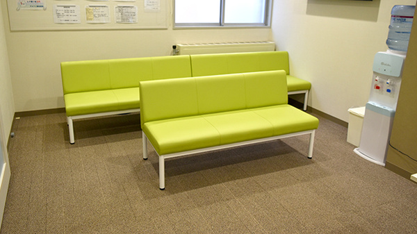 アルファ調剤薬局　北1条通り店の待合スペース
