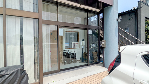 はあと薬局 大津ケ丘店の入口