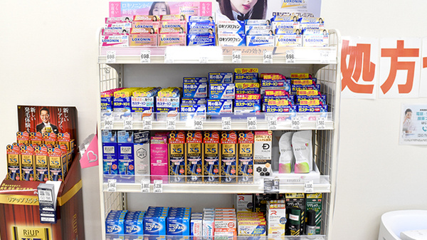 アカカベ薬局　鴫野駅前店の一般医薬品