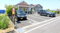 V･drug　大府半月薬局の駐車場