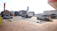 調剤薬局ツルハドラッグ郡山島店の駐車場
