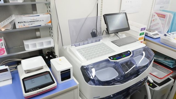 調剤薬局ツルハドラッグ尼崎金楽寺店の調剤器具