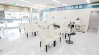 薬局日本メディカルシステム 和光店の待合スペース