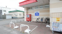 調剤薬局ツルハドラッグ東光10条店の駐輪場