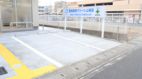 調剤薬局マリーン上桂店の駐車場