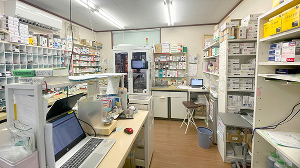 ひろた調剤薬局の調剤室