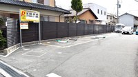ドリーム薬局 箕面店の駐車場