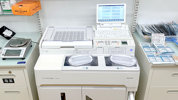 セキ薬局　堀の内町店の調剤器具