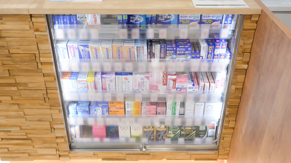 調剤薬局ツルハドラッグなないろの里店の一般医薬品