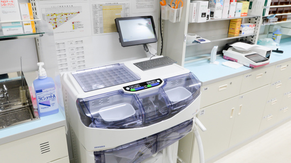 調剤薬局ツルハドラッグなないろの里店の調剤器具