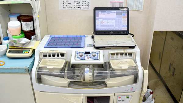 おかべ薬局の調剤器具