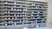 コスモス調剤薬局　沼南店の薬棚