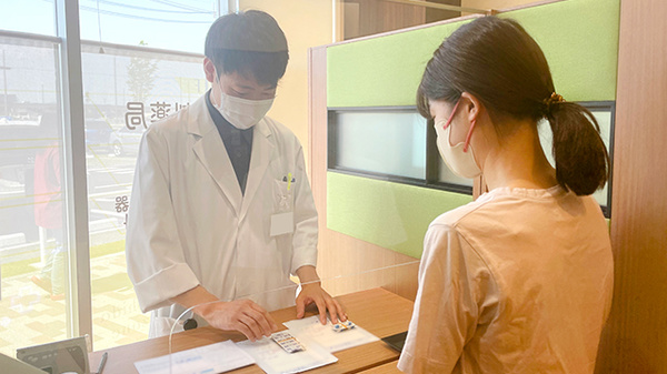 プラザ薬局　トナリエ星田店の服薬指導対応