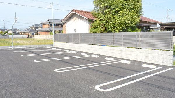 ぼうしや薬局　香寺岩部店の駐車場