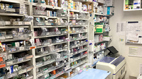 みつば薬局 草加店の薬棚