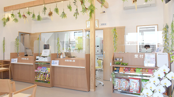 エスマイル薬局　蔵王店の受付/カウンター