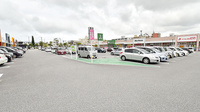 ドラッグイレブン薬局バークレーズ浦添店の駐車場