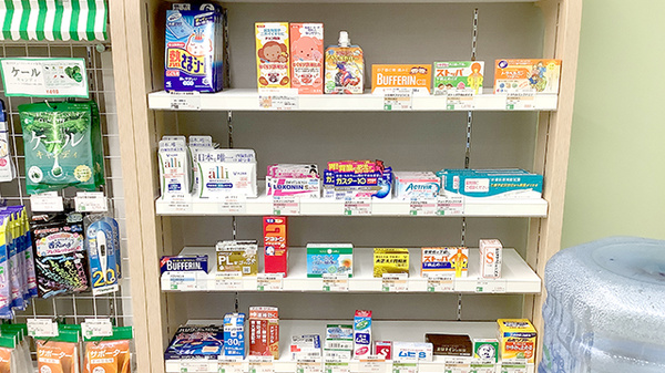 そうごう薬局 KOSUGI iHUG店の一般医薬品