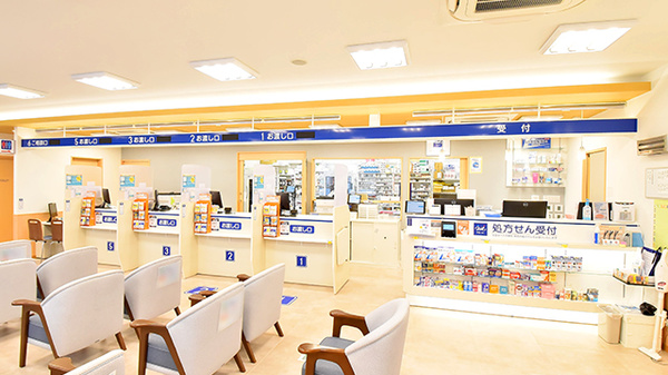 クオール薬局射水店の受付/カウンター
