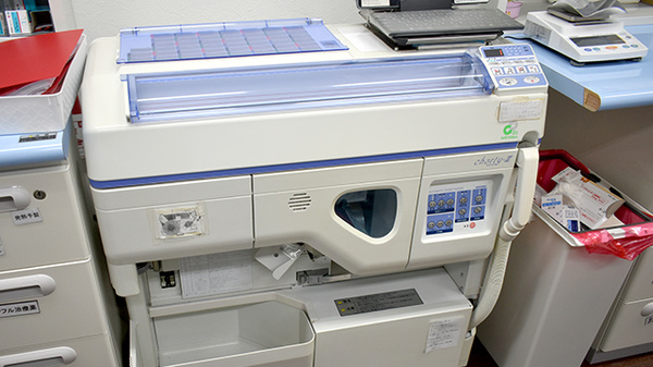 よつば薬局瑞穂店の調剤器具